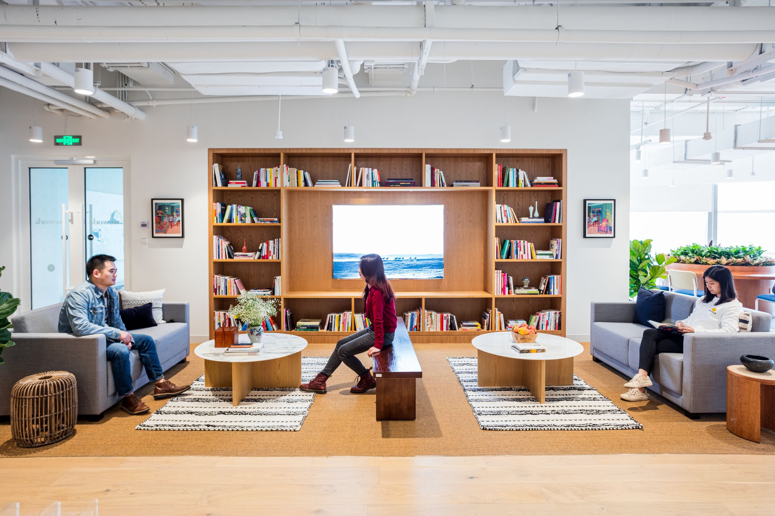 1 Person Coworking Desk