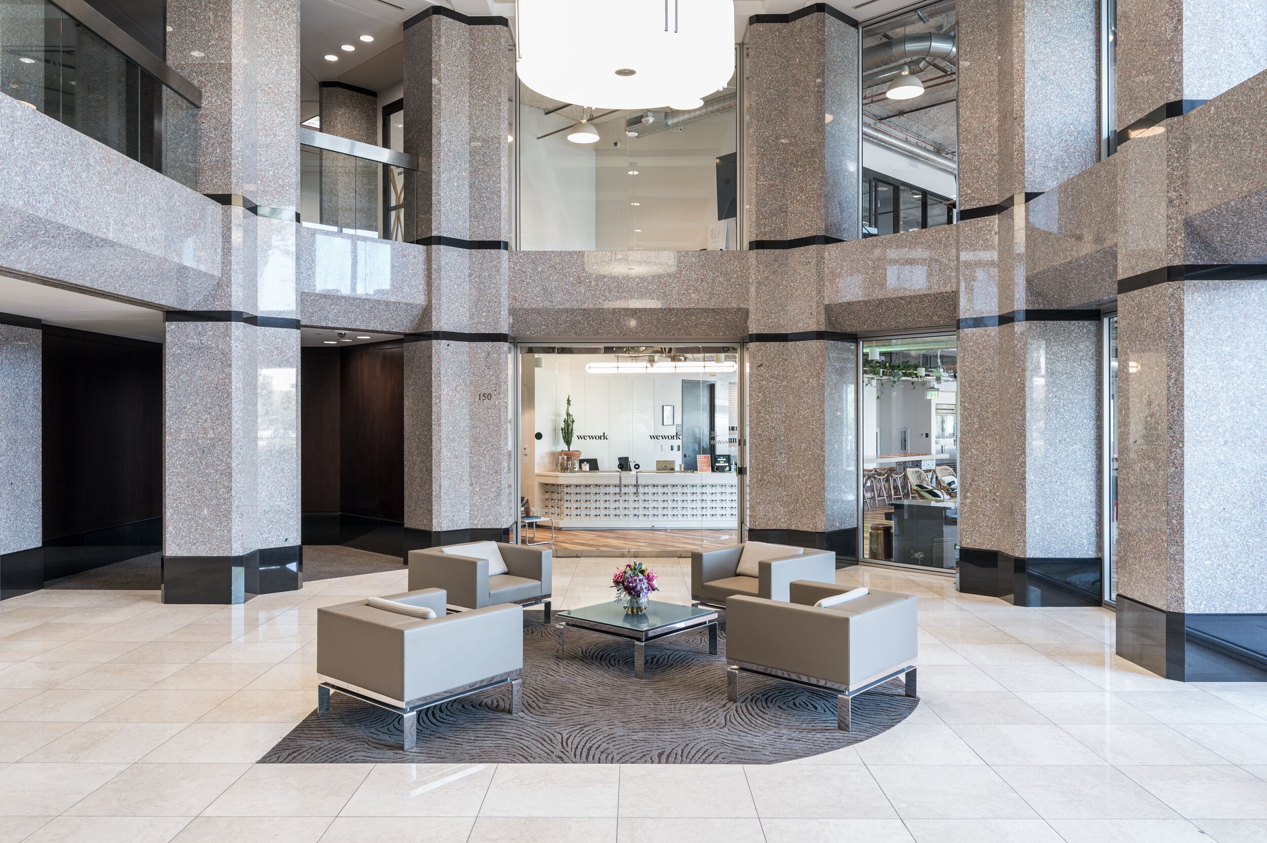 2425 E Camelback Rd Coworking