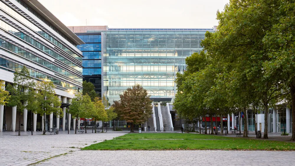 8 Rue Des Pirogues De Bercy Office Space In 12th Arrondissement Wework