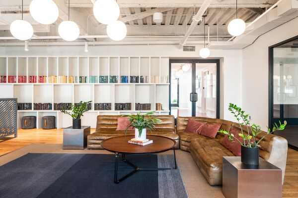 12 E 49th St Coworking