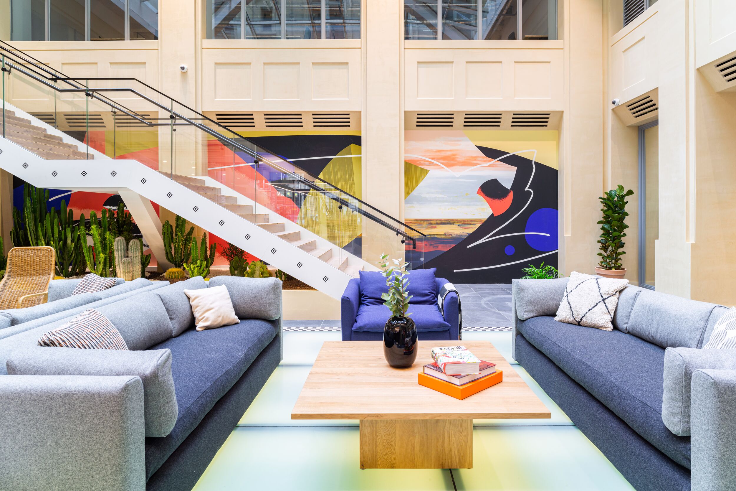 106 Boulevard Haussmann