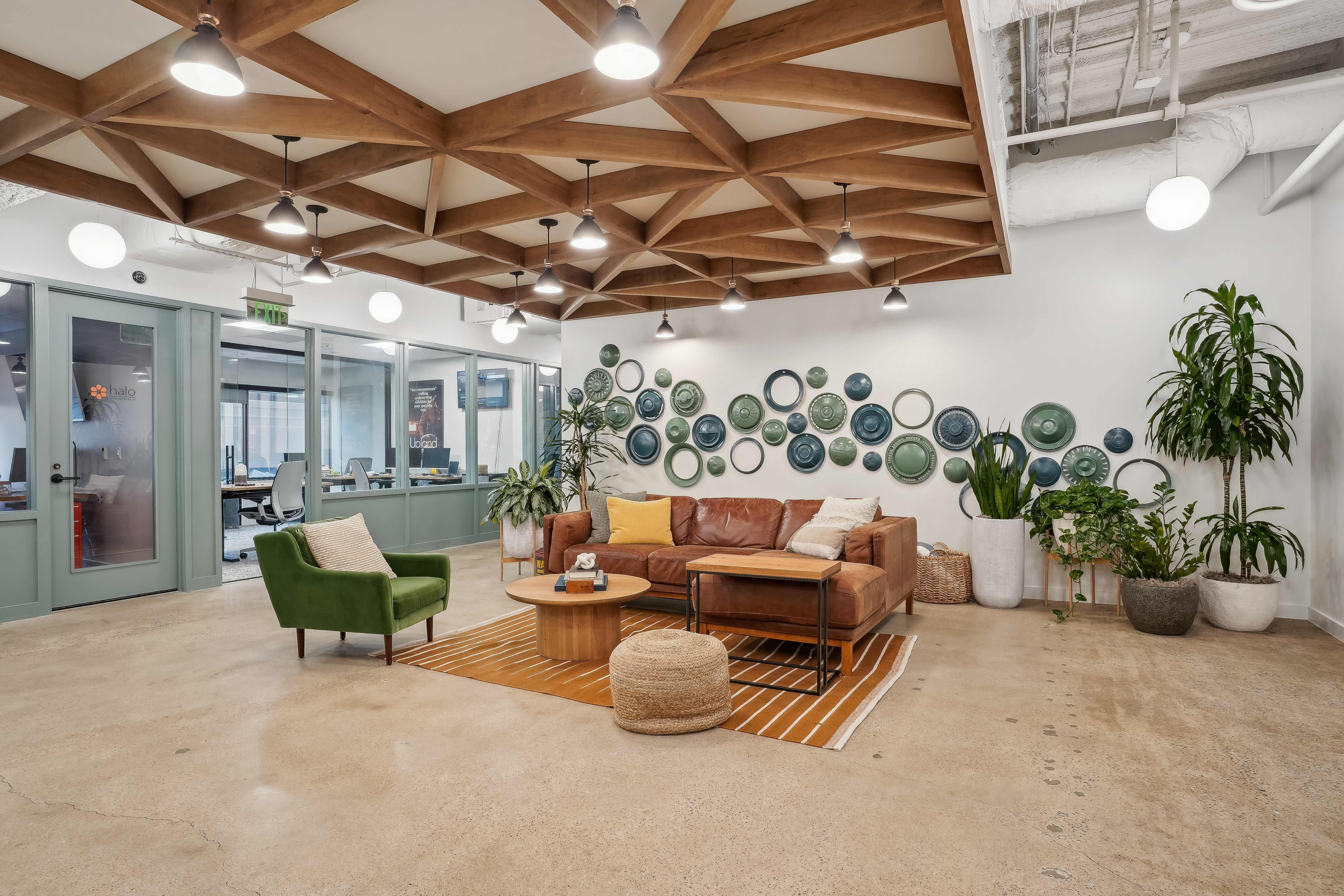 Common Desk - Energy Square