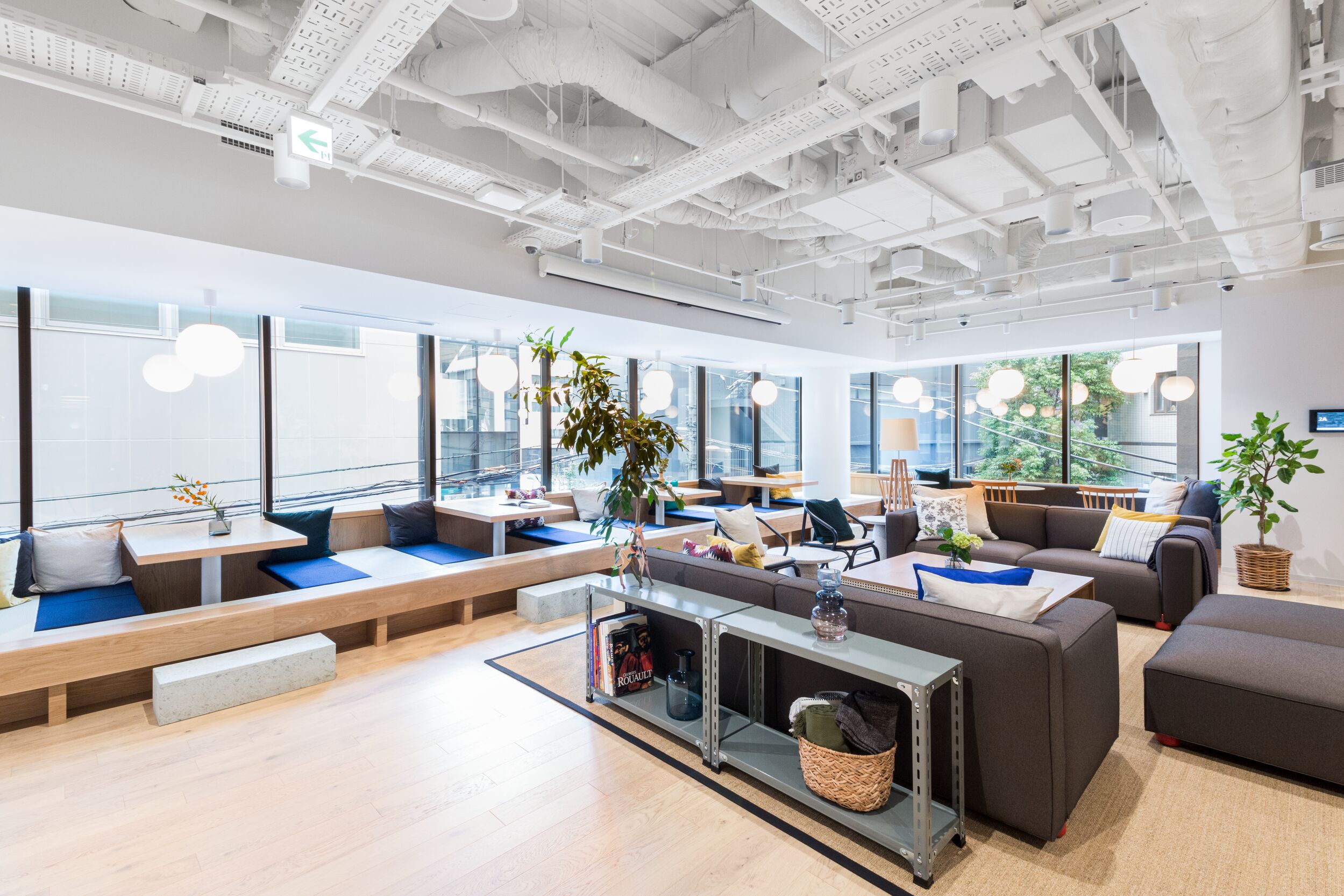 4 Person Private Office